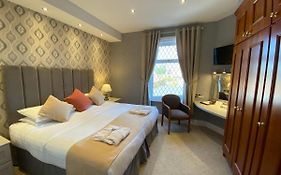 Bedford Hotel